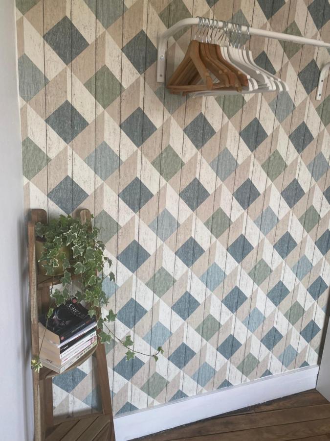 1st Floor Cozy Flat With Free Parking Appartement